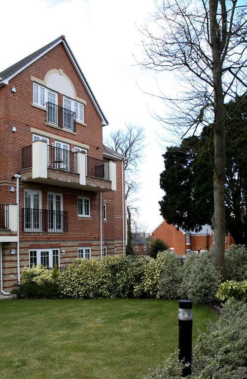 Basingstoke Apartments - Westlands House, City Centre, Home-From-Home 外观 照片